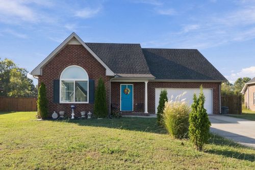 2517 Auldridge Dr, Christiana, TN, 37037-6665 | Card Image