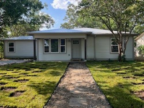 1100 Wallace St, Taylor, TX, 76574-1570 | Card Image