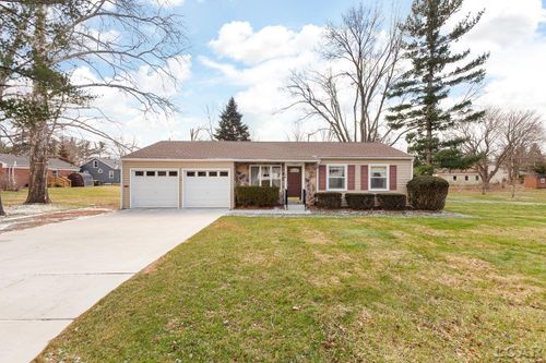 906 Willow Street, Tecumseh, MI, 49286 | Card Image