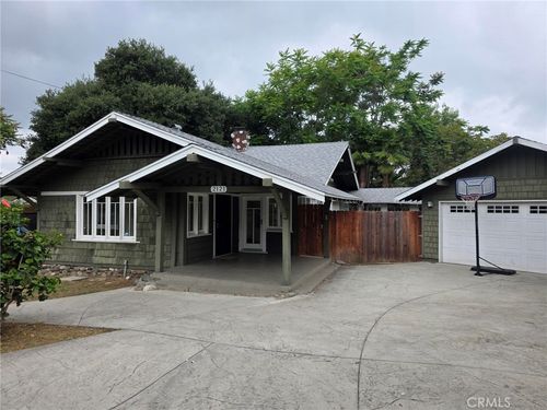 2121 Garfield, Altadena, CA, 91001 | Card Image