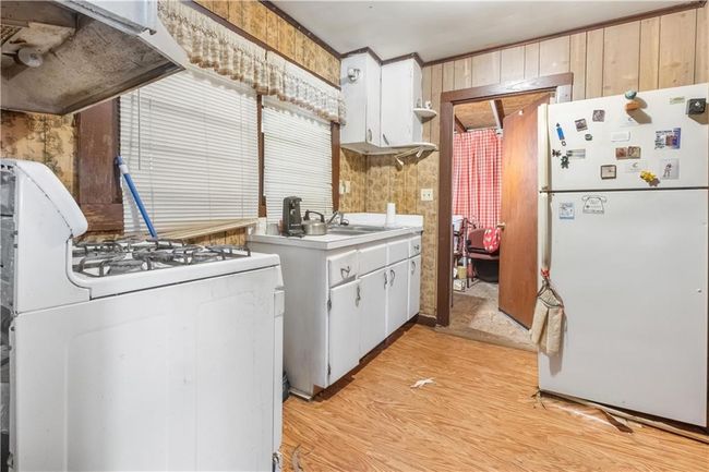 513 10 Th Ave, House other with 2 bedrooms, 1 bathrooms and null parking in Glenmora LA | Image 8