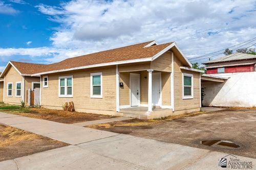 101 S 9th Ave, Yuma, AZ, 85364-2023 | Card Image