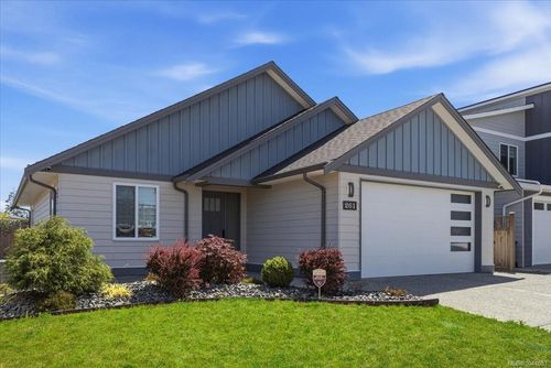 261 Dunbar Way, Parksville, BC, V9P0G6 | Card Image
