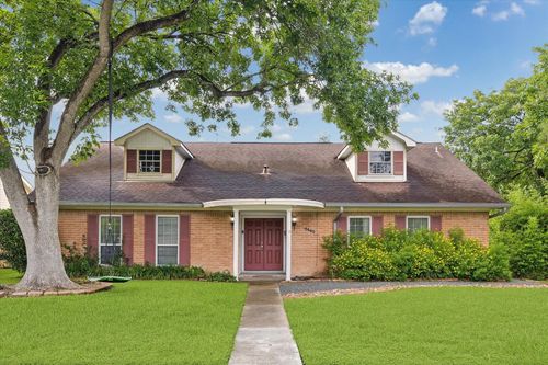 5402 Queensloch Dr, Houston, TX, 77096-4028 | Card Image