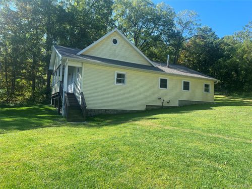 360 Stormville Mountain Rd, Stormville, NY, 12582-5518 | Card Image