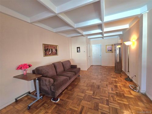 apt-55ga-15051 Village Rd, Jamaica, NY, 11432-1063 | Card Image