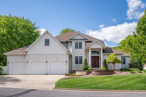 1843 Tahoe Pl, Onalaska, WI, 54650-8232 | Card Image