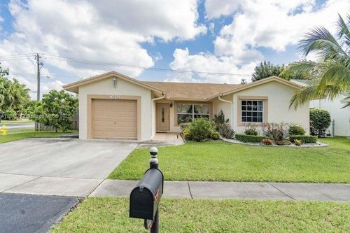 9604 Nw 49th St, Sunrise, FL, 33351-5101 | Card Image
