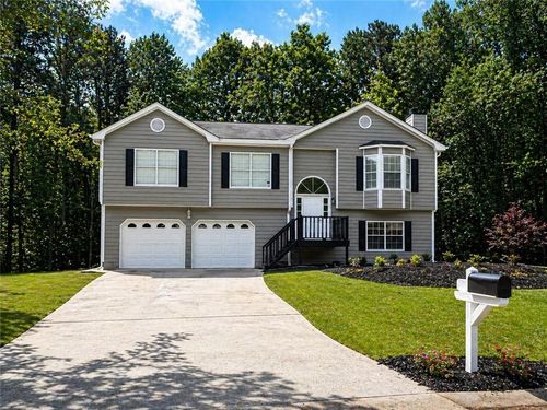 1400 Chalet Cir, Lawrenceville, GA, 30043-2899 | Card Image