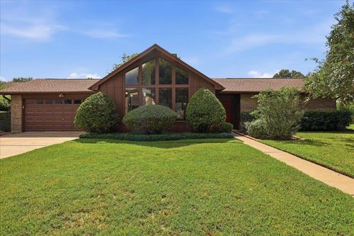 8405 Hollow Bend Ln, Port Arthur, TX, 77642-7343 | Card Image
