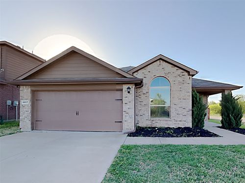 8857 Poynter St, Fort Worth, TX, 76123-2627 | Card Image