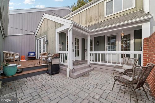 20610 Highland Hall Dr, MONTGOMERY VILLAGE, MD, 20886-4021 | Card Image