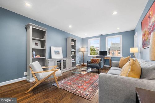 b2-4520 36th St S, ARLINGTON, VA, 22206-1853 | Card Image