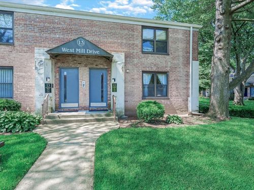apt-3a-13 W Mill Dr, Great Neck, NY, 11021-4069 | Card Image