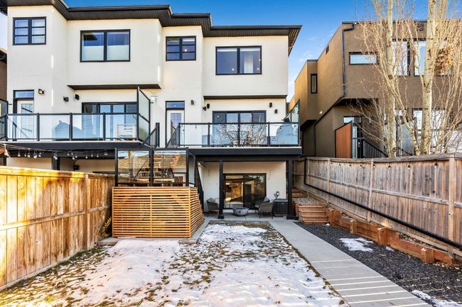 2523 21 St Sw, Home with 4 bedrooms, 3 bathrooms and 2 parking in Calgary AB | Image 45
