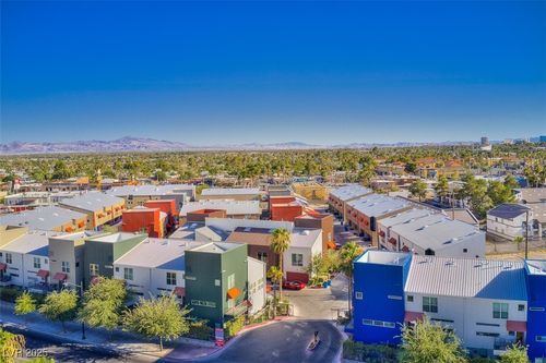 1998 Lewis Ave, Las Vegas, NV, 89101-5648 | Card Image