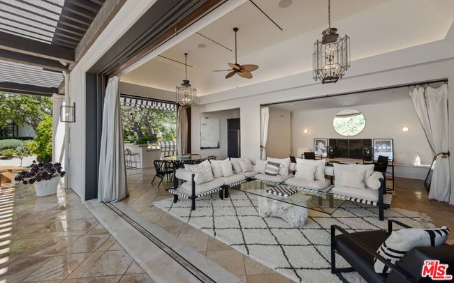 9904 Kip Dr, House other with 10 bedrooms, 22 bathrooms and null parking in Beverly Hills CA | Image 22