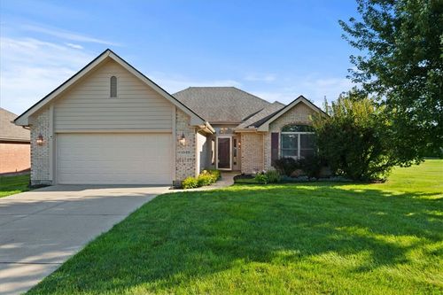 1532 Rockleigh Rd, Washingtn Twp, OH, 45458-6036 | Card Image