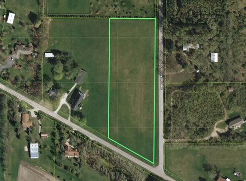 19209 River Rd, MARENGO, IL, 60152-8501 | Card Image