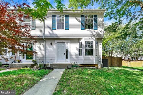 711 Medinah Cir, WESTMINSTER, MD, 21158-6129 | Card Image