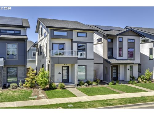 4179 Se 68th Ave, Hillsboro, OR, 97123-2689 | Card Image