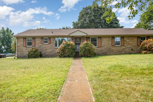 b-2610 Carter Ave, Nashville, TN, 37206 | Card Image