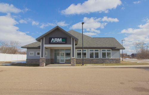 bldg-4-8892 N 32nd St, Richland, MI, 49083-8555 | Card Image