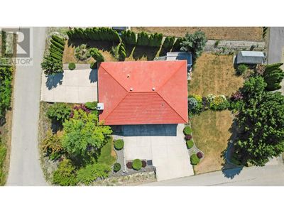 2143 Pleasant Dale Rd W, House other with 3 bedrooms, 3 bathrooms and 9 parking in Sorrento BC | Image 3