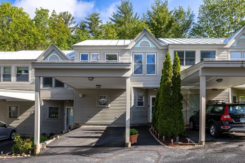 unit-53-40 Wolf Rd, Lebanon, NH, 03766-1946 | Card Image