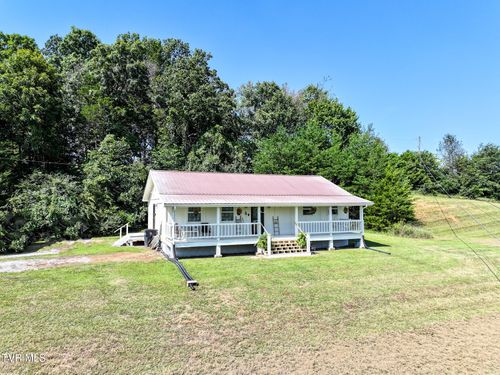 2945 Enka Hwy, Morristown, TN, 37813-2714 | Card Image