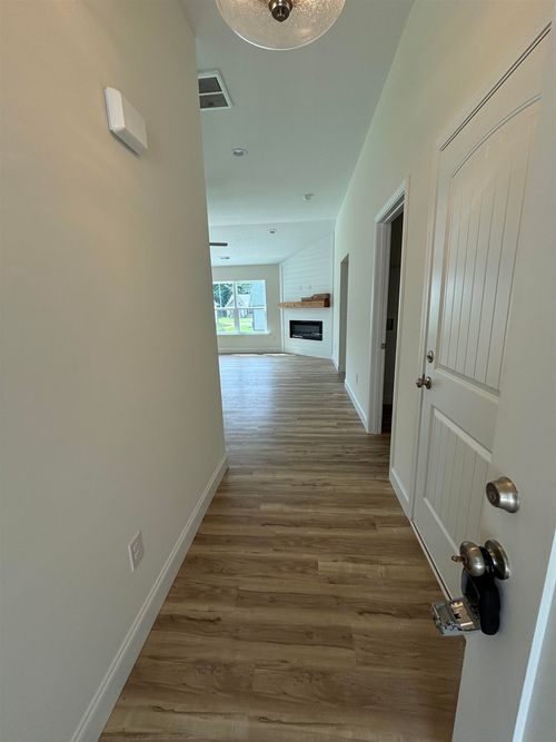 125 Brentley Dr, Chesnee, SC, 29323-1567 | Card Image