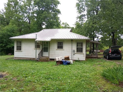 39145 Highway 23, Huntsville, AR, 72740-7638 | Card Image