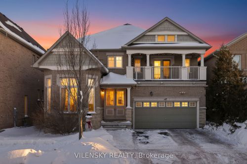 47 Township Ave, Richmond Hill, ON, L4E0J8 | Card Image