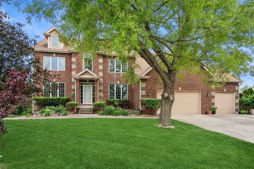 15104 Goodman Dr, Urbandale, IA, 50323-1917 | Card Image
