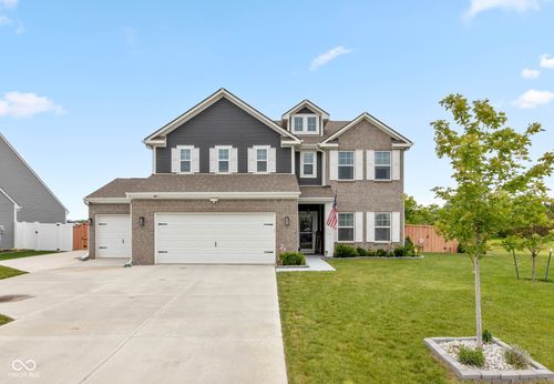 910 Borealis Dr, Franklin, IN, 46131-6013 | Card Image