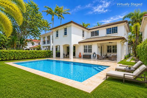 946 Mill Creek Dr, Palm Beach Gardens, FL, 33410-1511 | Card Image