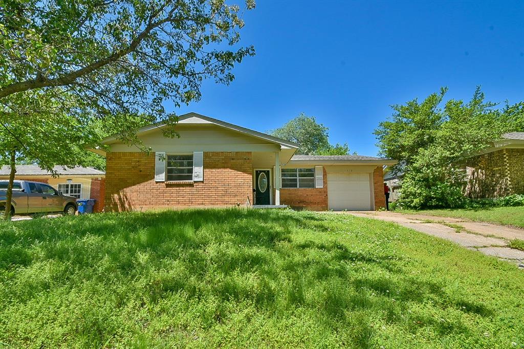 Jacquelyn Ln, Noble, OK 73068