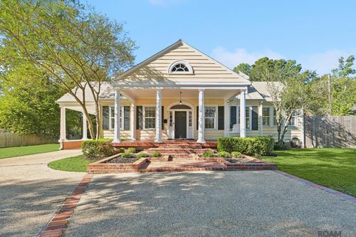 6038 Jefferson Hwy, Baton Rouge, LA, 70806-8027 | Card Image