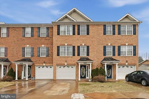 75 Babylonica Ct, BUNKER HILL, WV, 25413-3125 | Card Image