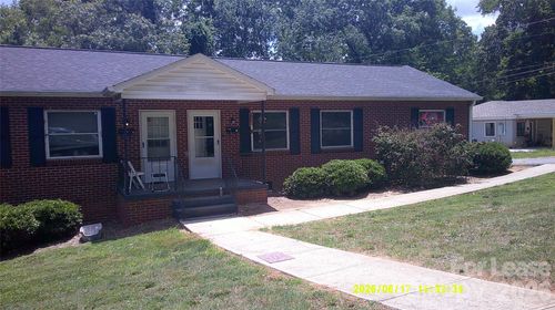 153 15th Ave Nw, Hickory, NC, 28601-2449 | Card Image