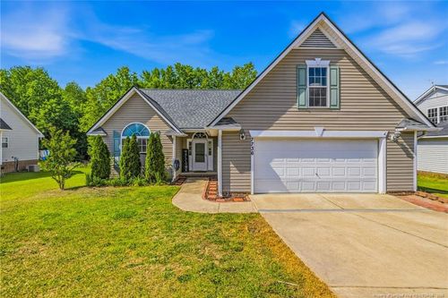 7736 Redwood Ave, Fayetteville, NC, 28314-6267 | Card Image