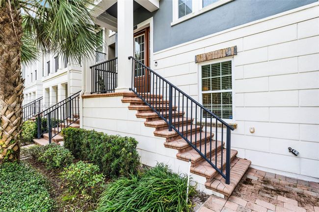 533 - 533 Lanark Ct, Townhouse with 4 bedrooms, 4 bathrooms and null parking in Orlando FL | Image 6
