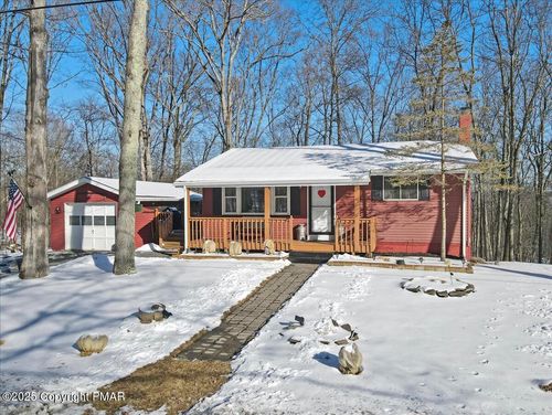 1074 Maple Lake Drive, Bushkill, PA, 18324 | Card Image