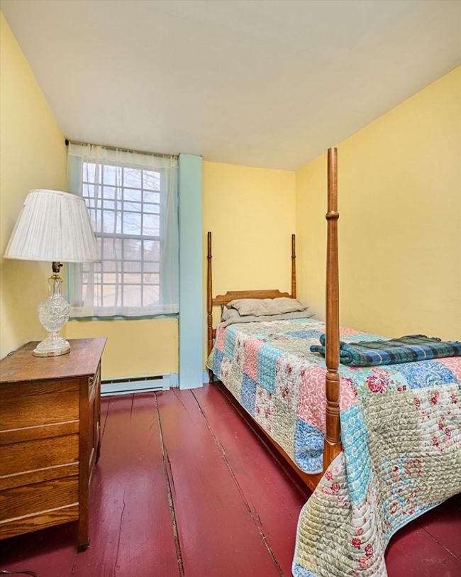 296 Main St, House other with 4 bedrooms, 3 bathrooms and 4 parking in Plainfield MA | Image 37