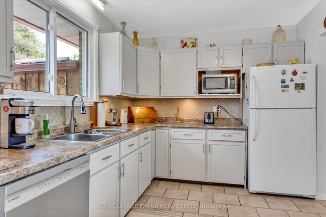 1410 Morton Line, House other with 4 bedrooms, 2 bathrooms and 6 parking in Cavan ON | Image 12