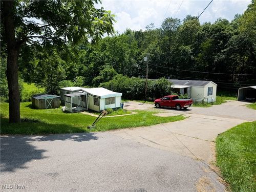 49088 Little Mcmahon Creek Rd, Saint Clairsville, OH, 43950-9445 | Card Image