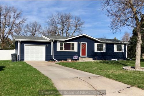 1404 Dodd St, Wood River, NE, 68883-9151 | Card Image