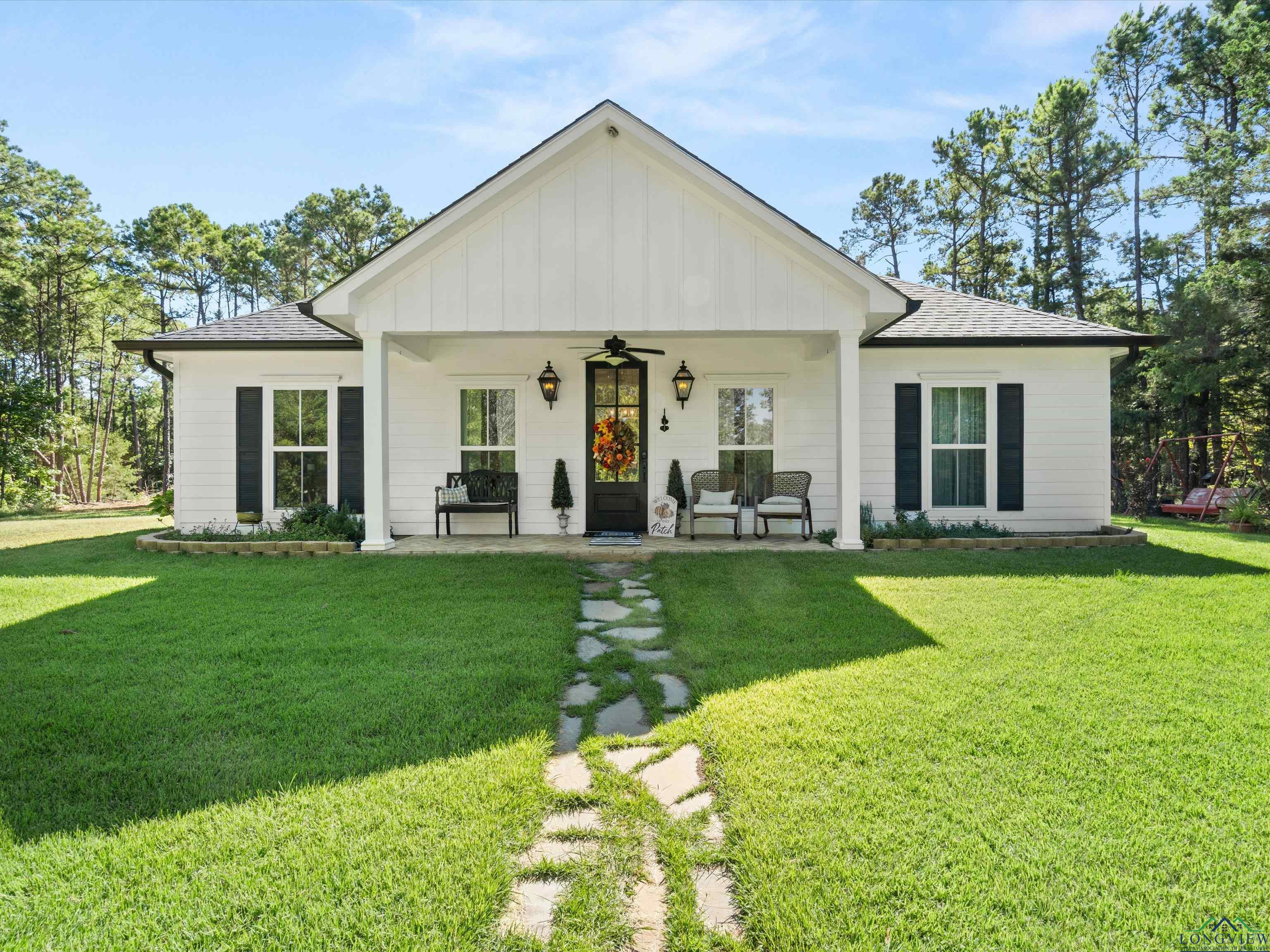 Hanes Blvd, Hughes Springs, TX 75656
