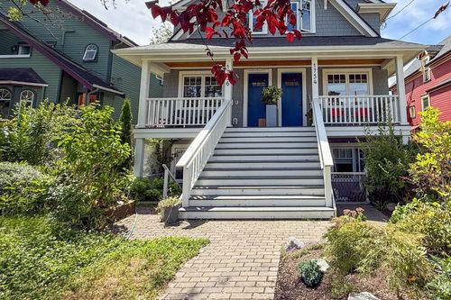 1754 Graveley St, Vancouver, BC, V5L3B1 | Card Image