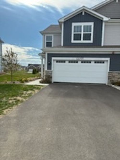 12077 Jordi Rd, Huntley, IL, 60142-2559 | Card Image